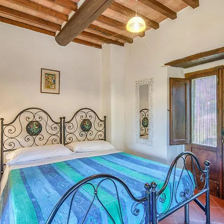 Holiday home Casa Ginestra Poggioni